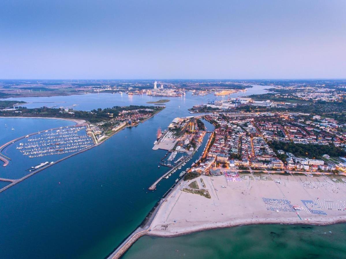 Meersalz, Ca 100 M Zum Strand Rostock Eksteriør bilde